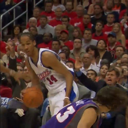 1.7M views · 9K reactions | HBD Shaun Livingston, one of the best comeback stories in NBA history! 2004: 4th pick out of High School 2007: Career-threatening injury 2008-2014: 8 teams in 6 years 2015-2018: Wins 3 NBA Championships | Ballislife | Facebook