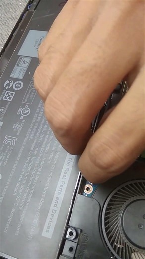 laptop ! Dell laptop ! Dell laptop battery connection laptop battery connection #shorts #viralvideo
