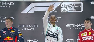 F1: Arrasa Lewis Hamilton en el Gran Premio de Abu Dabi | Video