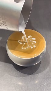 Spinning Latte ☕🔥 📹 by: @latteartcity [IG] #coffee #cofLatte #cafeoftheworld #cafe #cappuccino #espressomachine #saturdaycoffee #baristalifestyle #baristalife☕️ #coffeeshop #latteart #roselatte #roselatte🌹☕️ #WeekendCoffee #sundaycoffee #mondaycoffee #tuesdaycoffee #wensdaycoffe #fridaycoffee #saturdaycoffee | Σavor Café