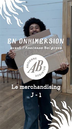 ONHA pas OHNA 🌍 on Instagram: "J-1 avant l’ @abconcerts 🔥🔥 En ONHIMERSION côté merch On vous montre notre merch : nos t-shirts, nos tout nouveaux CDs ONHAPASLAMEMEVIE VOL.1 et nos affiches (petite faute sur les affiches mais c’est ça d’être indé à 100% en 100% de rush 😅) ON L’ A FAIT CE SOLDOUT!!! 🔥🔥🔥 A demain 😏🌍✨ Graphisme : @wildenooo Montage : @anissaklai #onha #merch #vlog #soldout"