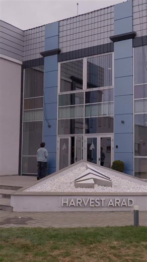 Fiecare duminică e o nouă oportunitate de a ne întâlni cu Domnul în Casa Lui pentru închinare, rugăciune și părtășie. Săptămâna trecută am fost încurajați de Adevărul Scripturii: există speranță, iertare și eliberare după mărturisire! 🙌🏻 Întunericul și Lumina lumii nu pot coexista, dar atunci când alegem să ne recunoaștem starea și să ne mărturisim vina, Dumnezeu este credincios și ne curăță de orice păcat! | Biserica Harvest Arad