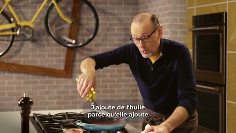 Cuisson du thon calabrais à la pancetta, aux câpres et aux olives