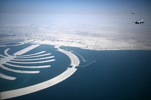 new satellite technology captures world’s largest Ferris wheel from space