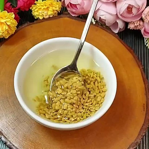 লক্ষ টাকার ১০০% গ্যারান্টি এই তেল চুল পড়া বন্ধ, নতুন চুল গজানো, অকালে চুল পাকা রোধ ও সিল্কি করবে!#viral #fypシ゚viral #viralvideo #tutorial #hairgrowth #hair @TikTok @For You