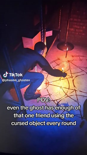 Cursed Objects and Ghosts in Phasmophobia Comedy Moments