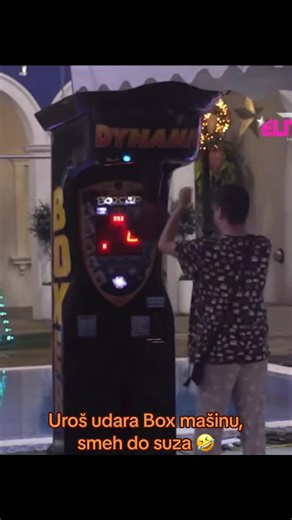 Uroš udara Box mašinu: smeh do suza 🤣