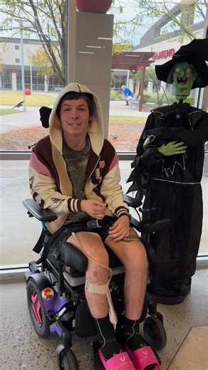 @goodwillintl new challenge, picking out outfits for your significant other at Goodwill❤️‍🔥💯™️⤴️#Viral #Goodwill #Outfits #Donation #BlowThisUp #Challenge #Trend | Desmond Vlogz