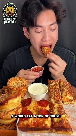 Ultimate Little Caesars Feast 🔥 Crispy Pizza, Garlic Bread & Pizza Poppers #mukbang #pizza #usa