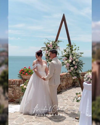 Málaga castle walls sea view wedding officiated by #celebrantspain