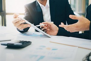 ¿Cuáles son las ventajas y desventajas de estar en planilla?