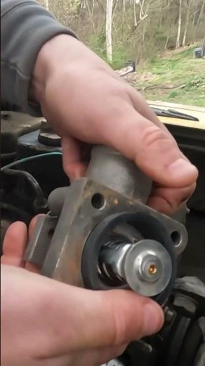 12 Valve Cummins Thermostat Replacement. #excavator #mechanic #cummins #thermostat #12valve