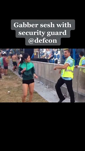 Gabber sesh with security guard at Defcon #dancechallenge #rave | Klubska Scena