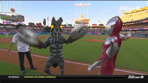 1.9M views · 30K reactions | Japanese Sci-Fi legend Ultraman made a surprise appearance, squaring off with Alien Baltan right by the third base line! ✨✨ No one does it like the Dodgers  VIA: SNLA | Dodgers Nation | Facebook