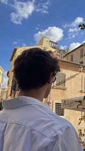 Hala madrid🇺🇿 on Instagram: "In 1981, Diego Maradona and Pelé shared an unforgettable moment during a television show. The two football legends amazed fans with their unique styles and extraordinary skills in a lighthearted and entertaining performance. Maradona, known for his playful nature, invited Pelé to join him in showcasing their technique by performing a header exchange with a football. This simple yet iconic display reflected their mutual respect and passion for the game. This moment 