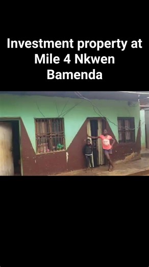 A Large compound on sale around Slab (Slaughterhouse) Mile 4 Nkwen Bamenda on a surface area of 601.8m² comprising of: - An apartment of 5 bedrooms, 1 Kitchen, 1 parlour and 1 dinning room. - 2 simple studios, a boys quarter of 5 single rooms, 1 single room with toilet. - ⁠An external kitchen and external toilet - ⁠Document available : Deed of Conveyance - PRICE; 24.5 million frs Displacement fee 10.000frs | Rentnb Properties
