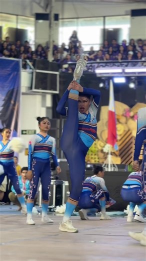 Cheerdance V-Drop Techniques and Fun