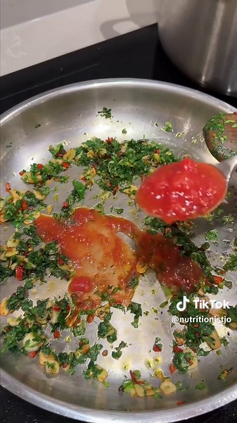 Chilli Garlic Prawn Pasta Recipe for Two