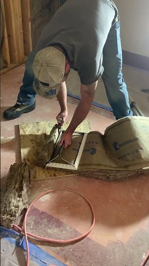 Cut Kraft Faced Fiberglass Batts with Guide_4