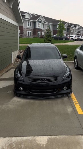Exploring the 2013 Infiniti G37 Sedan Features