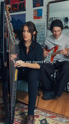 Pour une fois qu’on écrit une chanson d’amour, il fallait qu’on vous en fasse une version à la harpe 💘 𝑯𝒆𝒂𝒓𝒕𝒔𝒕𝒓𝒊𝒏𝒈 est dispo partout https://baco.lnk.to/Heartstring | MØ-NØ