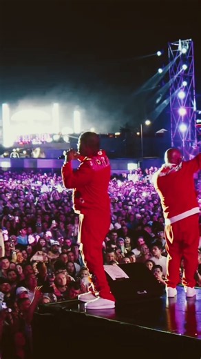 Busta rhymes on I know what you want performance at NIBIRU ft Fat Joe #djmiasis #djalok