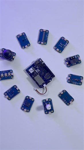 🎁 FREE Modulino with UNO Q!