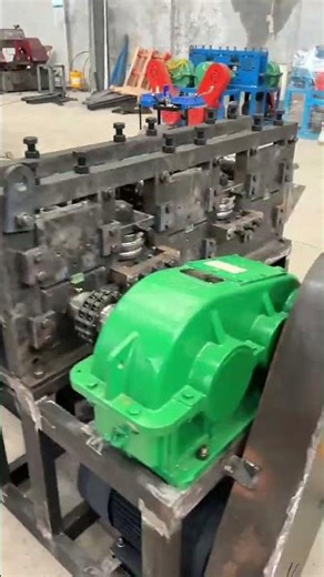 Powerful machine shaping steel with pure precision and real skill#construction #popular