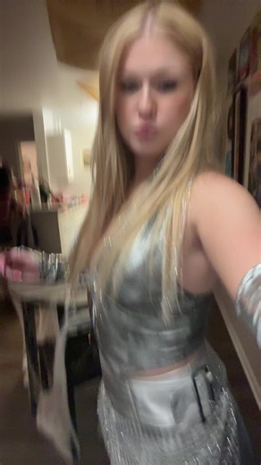 anna 👑 (@s1ushyanna)’s videos with Splish Splash (feat. cupcakKe) - DreamDoll