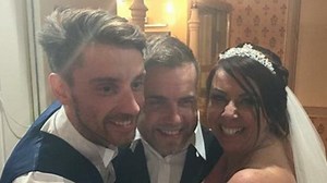 Gary Barlow surprises fan at her wedding