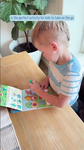 Melissa & Doug | Sticker WOW!