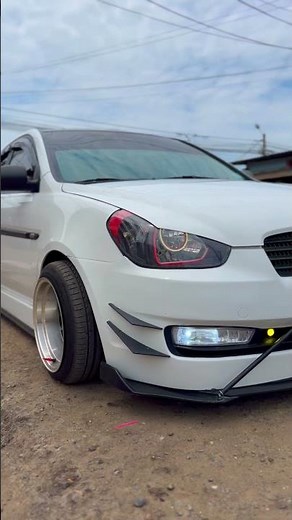 Hyundai Accent Tuning , modificado estilo único