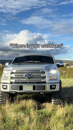 Understanding Crash Bars for Trucks