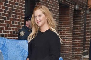 Amy Schumer loves learning to cook