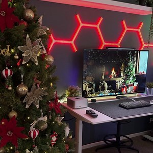 26 reactions | Gaming auf höchstem Level für die Feiertage! ✨ Was steht ganz oben auf eurer Liste für die Weihnachts-Gaming-Ausstattung?  /// Le gaming au niveau supérieur pour les fêtes ! ✨ Quel équipement gaming as-tu ajouté à ta liste de souhaits pour Noël ?  | LG Global | Facebook
