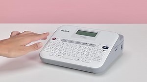 Brother PT-D400, Monochrom, Beschriftungsgerät für das Homeoffice und Büro (für 3, 5 bis 18 mm breite TZe-Schriftbänder, bis zu 20 mm/Sek. Druckgeschwindigkeit), Weiss