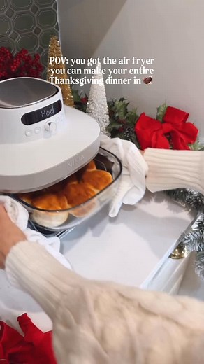 Claudiii on Instagram: "Your new favorite holiday meal prep system from @NinjaKitchen has officially entered the chat! 🎉 The #NinjaCrispi does it all — prep, roast, bake, max crisp, serve, store & even re-crisp — all in one smart container 🙌 Perfect for every holiday dish (and yes, it’s dishwasher safe too 😍). Holiday cooking made simple, stylish, and stress-free 🎄💫 Check the link in bio or comment “link” to shop! 🛒 Credit: juliana_claire #NinjaCrispi #NinjaKitchen #AmazonFinds #AmazonFind