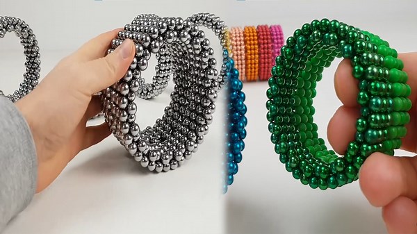 Creating Magnetic Cylinders With Mesmerizing Magnetic Balls