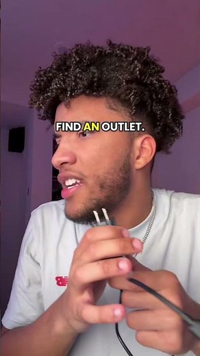 Why do you have 1 phone charger #carterpcs #tech #iphone #iphonetips