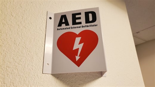 Defibrillator 101: How to help others experiencing cardiac arrest