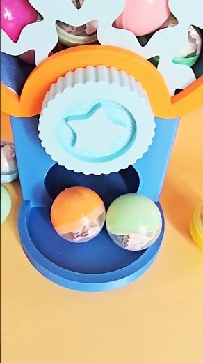 DIY 3D Printed Gachapon Machine Using Bambu Lab