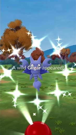 SHINY GLIGAR Wild Catch! 💜 The purple bat is mine! 🦇 #shorts #shinypokemon #pokemongo