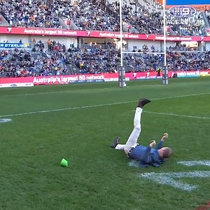 Darren Lockyer, one of the greatest ever rugby league players... With the WORST kick you've ever seen! 😂😂😂 STREAM: https://9now.app.link/KkgRh3sqteb | NRL on Nine