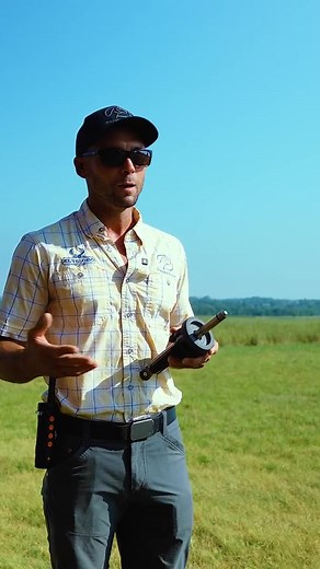 Ready to level up your retrieving training? Meet the DT Systems Dummy Launcher—perfect for realistic throws and longer distances than hand-throwing! Plus it adds the realistic noise of gunfire. Say goodbye to hand-throwing limits and hello to more effective training sessions! #DogTraining #GunDog #TrainingTools #Retrieving #DogTrainingGear #DTSystems | Standing Stone Kennels