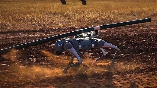 The Chinese Army conducts live-fire exercises with drones and robotic dogs