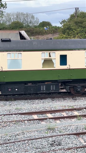 A camping carriage? #trains #diesellocomotive #railway #heritagerailway #railwayhistory