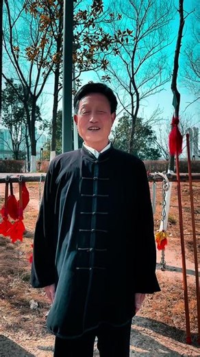 灞桥洪庆武术队教练胡和平老师预祝灞上武林大会圆满成功#灞上武林大会#传统文化 #以武会友#国术传承