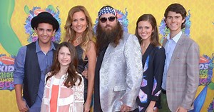 Duck Dynasty’s Willie Robertson and Wife Korie Have a Sweet Love Story — Plus, Get to Know Their Kids