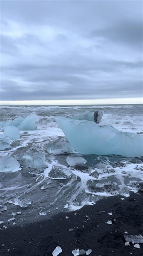 アイスランドの絶景を巡るバックパッカーロードトリップ