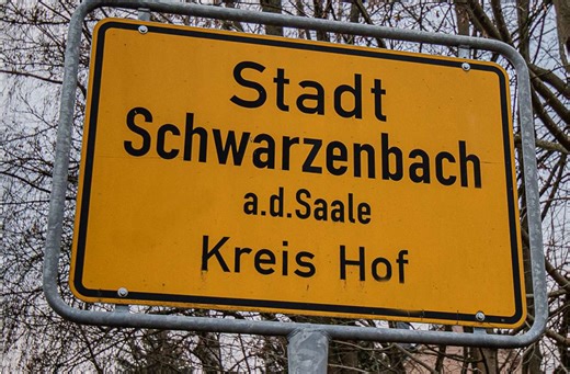 Schwarzenbach/Saale: Riesige Halle entsteht - Frankenpost